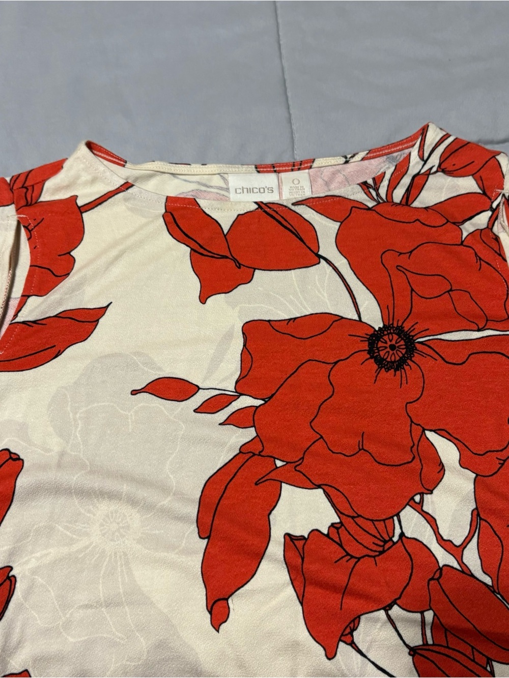 Chico's Red and White Floral Shell Top